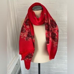 Rose pattern blanket scarf
